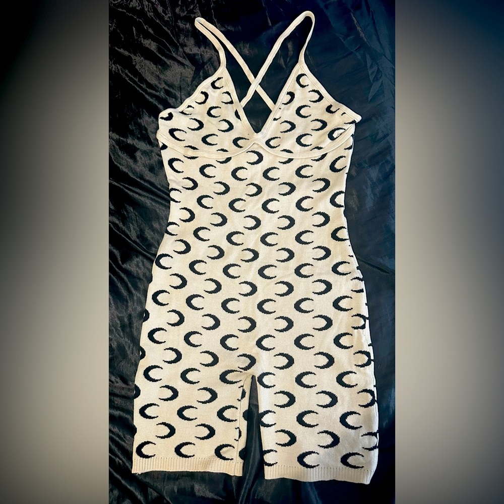 Stretchy Knit Designer Half Moon Print Reversible Jumpsuit Romper